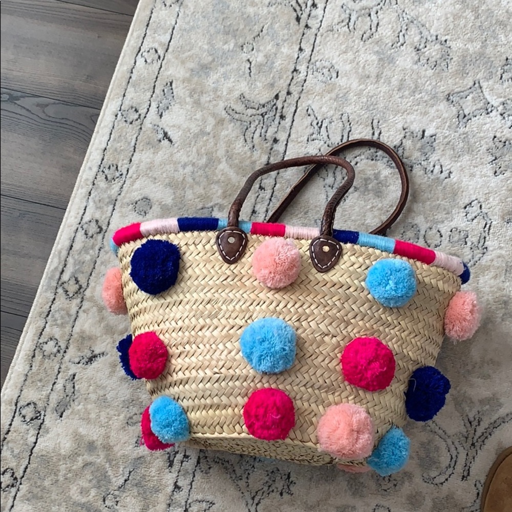 Woven straw beach bag